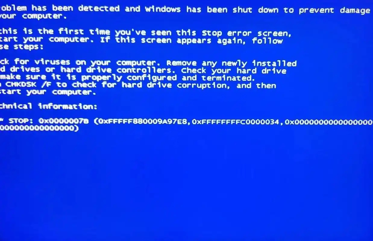 新电脑安装Win7系统蓝屏，找不到硬盘是什么原因？